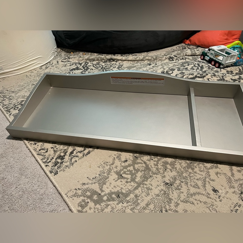 Evolur Changing Tray, Metallic Gold Dust